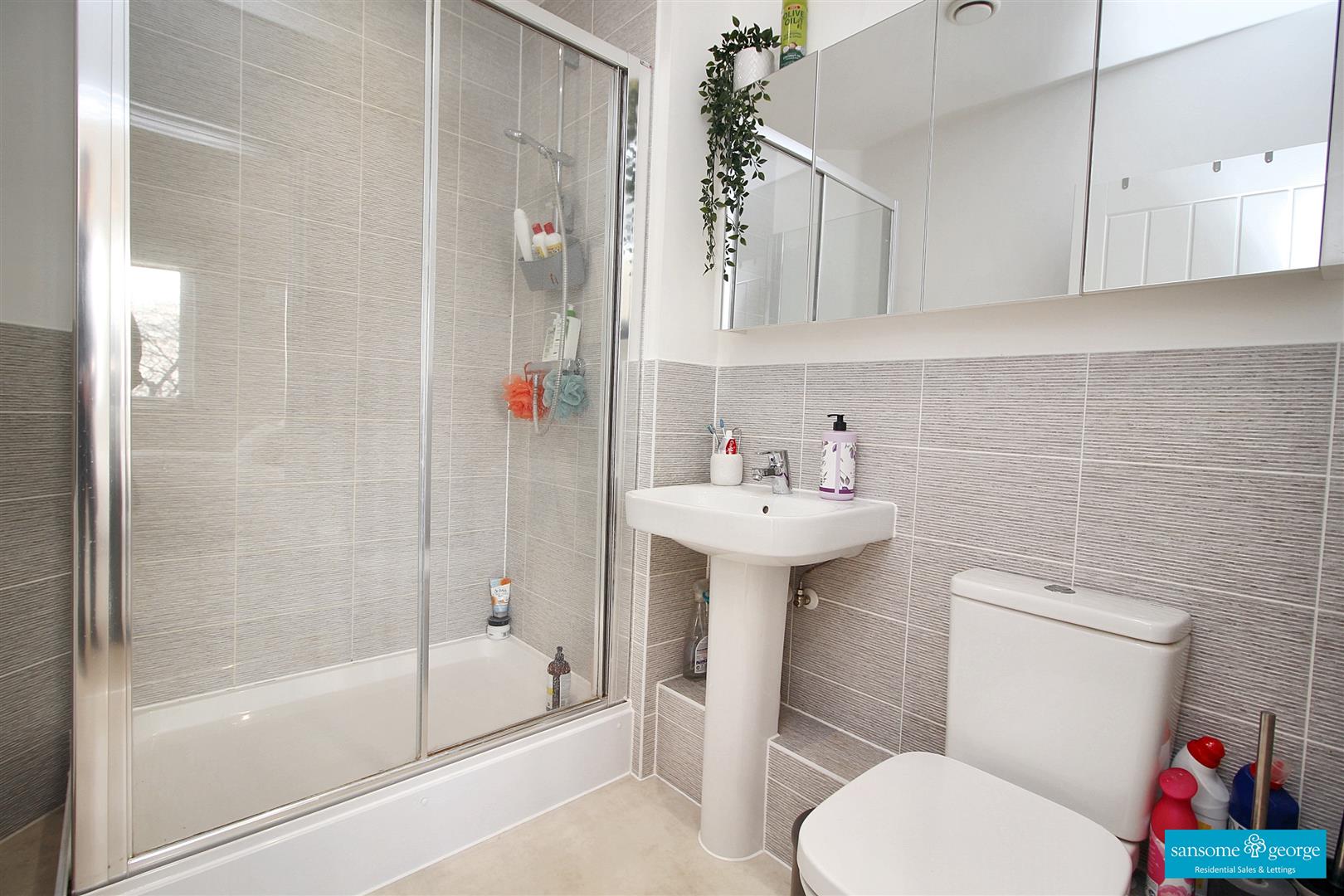 Elvian Close, Southcote, Reading